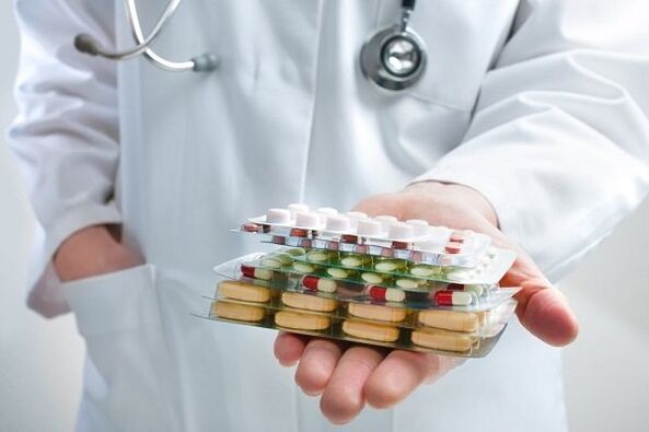 liječnik predlaže antibiotike za prostatitis